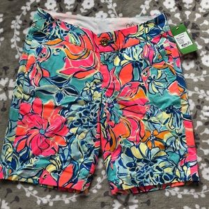 Lilly Pulitzer NWT Chipper shorts size 00
